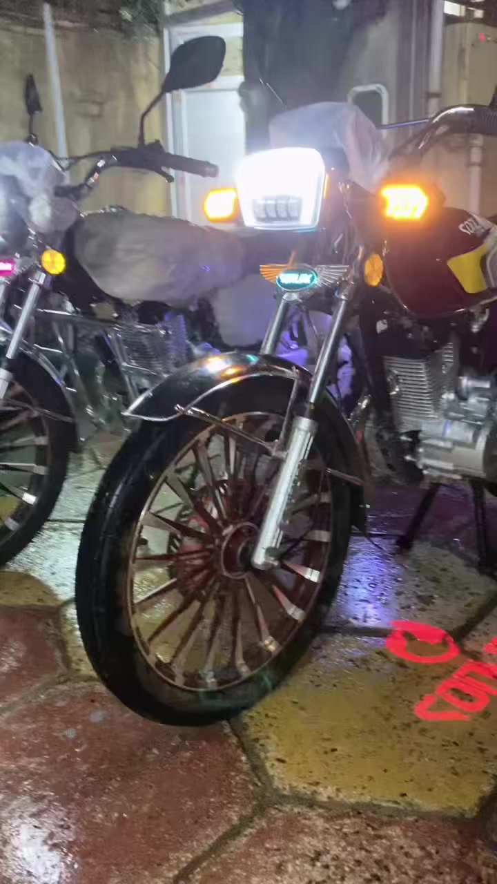 خوات زيرو
950الحمرةماشيه 550
925زيتونيه ماشي 935
تصال***********
