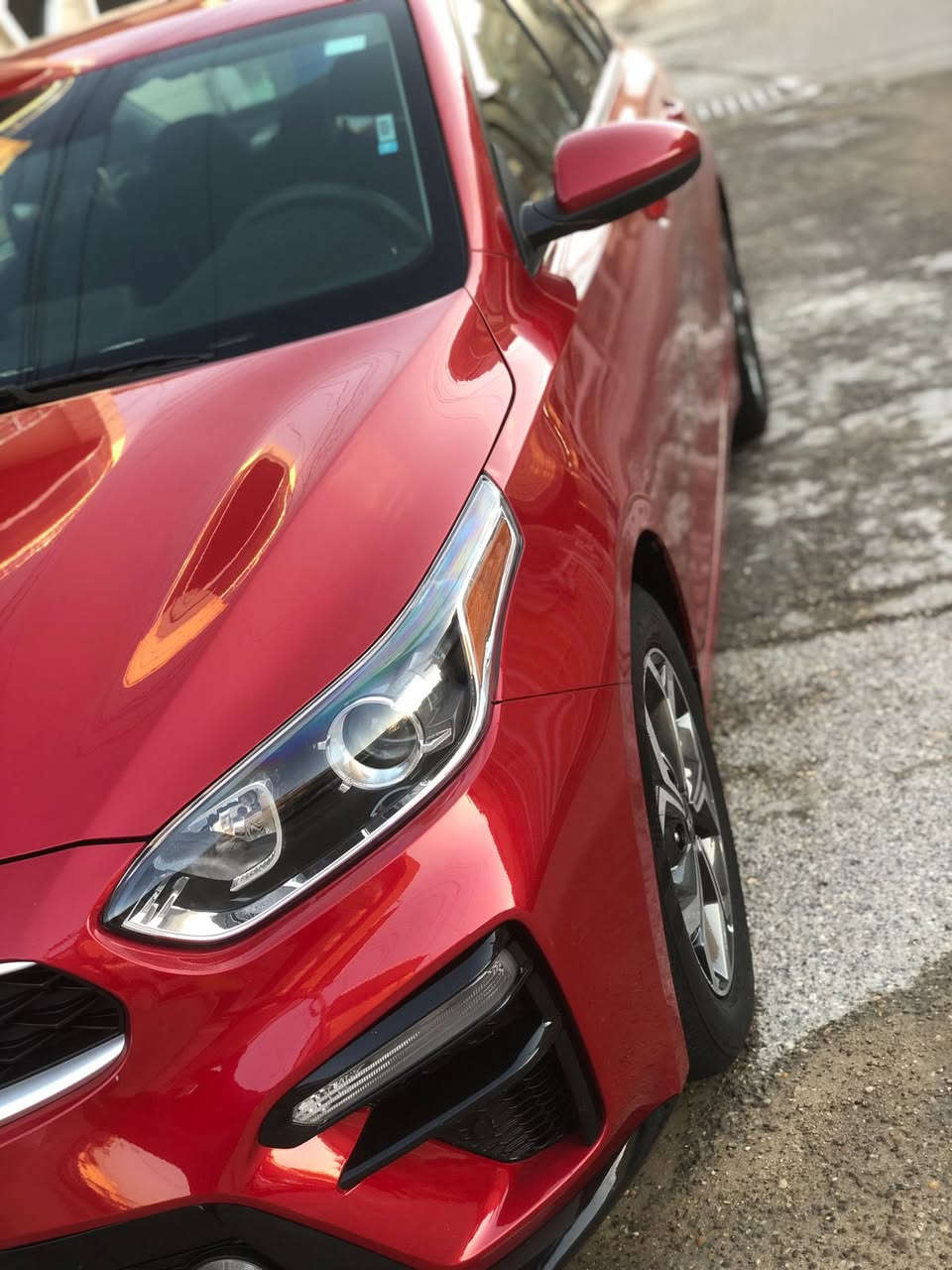 كيا فورتي 2020 وارد امريكي ماشية 54 السعر 138 ورقة حادثها كما موضح في الصور و الباب الخلفي مبدل نفس اللون 
*********** بغداد حي الحسين
