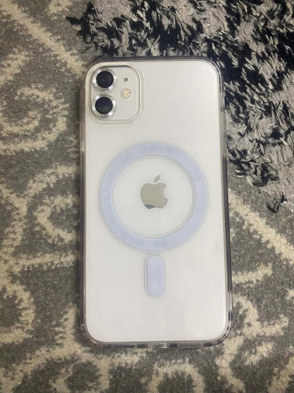 ايفون 11عادي للبيع 

داكرة 64 تك سيم

بطارية. 73ما مبدل 

فيس ايدي شغال

شاشه اصليه ما مبدل 3خيارت

ويا شاحنة 

السعر 250 قفل

عنوان موصل. ايسر


**إذا كنت صاحب هذا الإعلان وتريد حذفه لأي سبب، رجاءا أرسل رسالة إلى الدعم الفني**