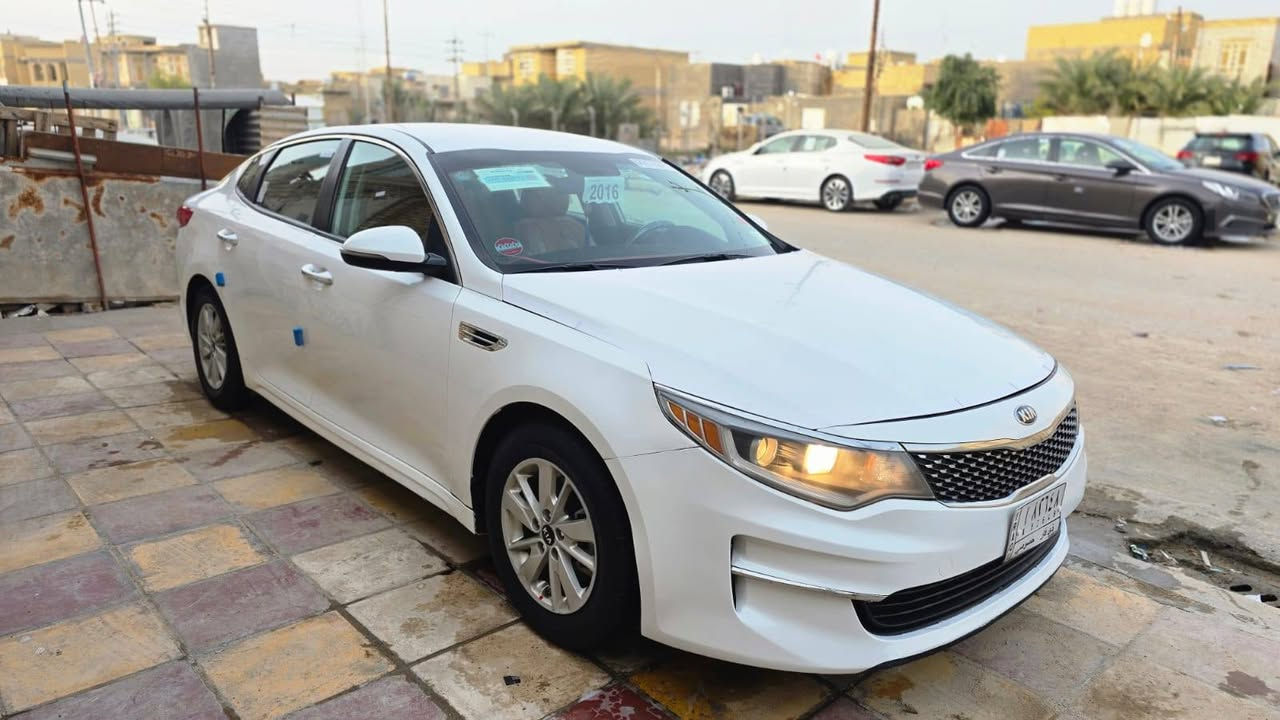 مديل ٢٠١٦سياره ماشيه ١٢٧الف جاهزه هاذا رقم تفاصيل ***********
