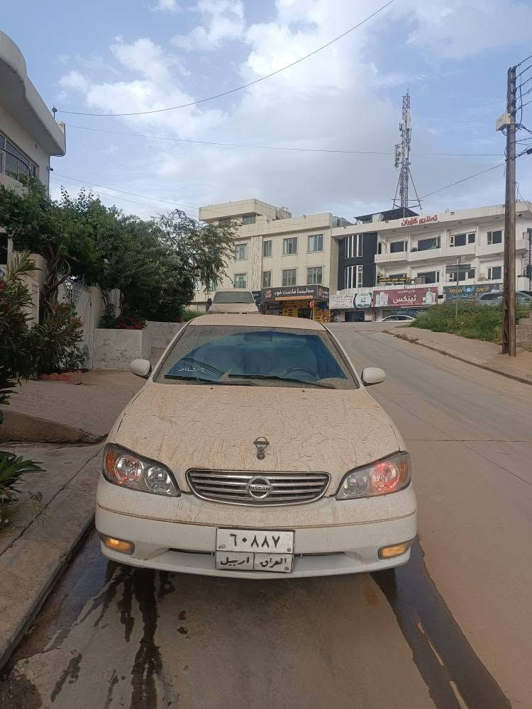 ماگزيما 2002 مه كينه 3000 ته بريد جام كاره با شاشه ئايبات زينون ره قه م هه وليره ته حويل موس براوه به شه رت 200 غرامه ي تيايه دواي معامه له ئه يگيرمه وه 37 گه لا.      *********** السليمانية, العراق
