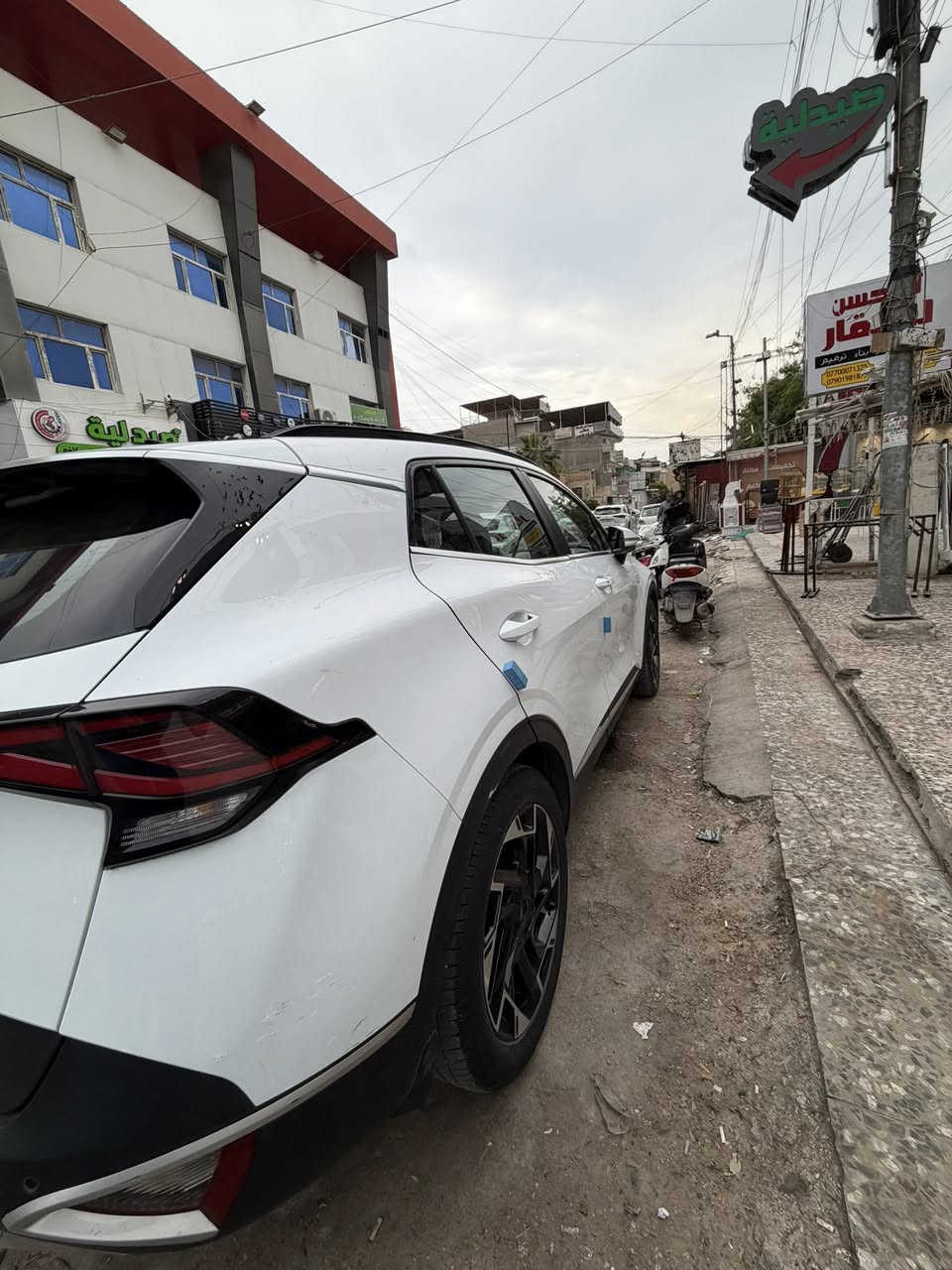 السلام عليكم شباب سبوتج موديل2023 خليجي كفاله سياره مجرد شبر بارد بلباب لي بصف سايق سياره فول 1/1 بصمه تشغيل  ؏ـَن بــ؏د بنروما مكينه دوش 2000 جنطه كهرباء كشنات تدفئه تبريد تحكمات ستيرن تحديد مسار 3 وضعياد قياده سبورت ويكو ونور مان مكان سياره بغداد السعر 220 الهاتف ***********
