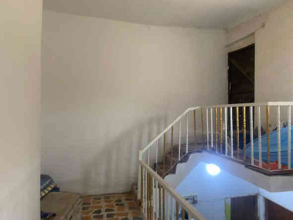 للبيع دار طابو زراعي سند 25 مساحه 200متر طابق واحد بناء بلوك ممتاز مكانه زوير الغربي فرع الاخير المودي على طريق سنجار السعر 85قابل للتفاوض 
مكتب الشمس للعقار 
***********
***********
