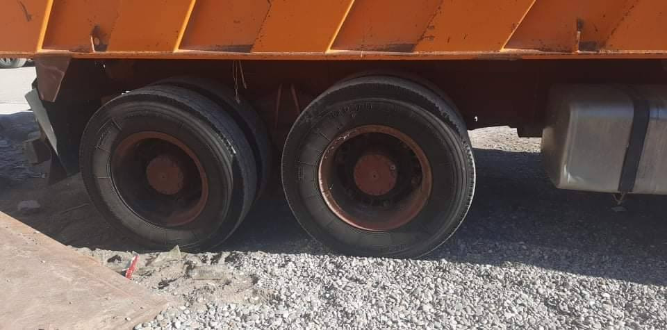 السلام عليكم البي البيع موديل 82 الا ستفسار على  الرقم ***********
