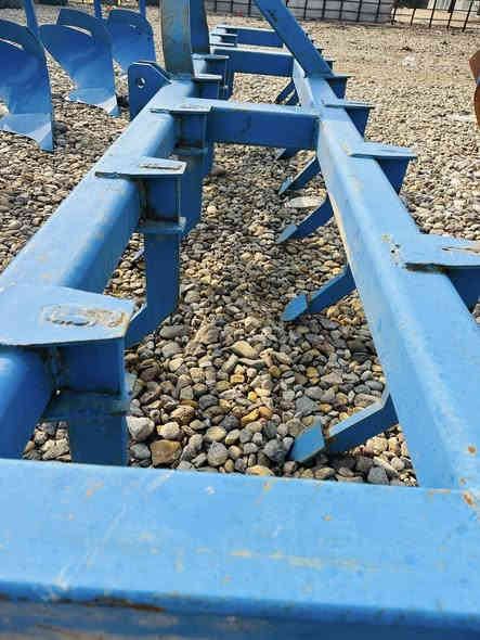 السلام عليكم للبيع خرماشه حجم (4) متر عمل دراجه اولى حديد ثقيل شرط تكرب جلاد العنوان واسط الزبيديه للستفسار اتصل ***********
***********
