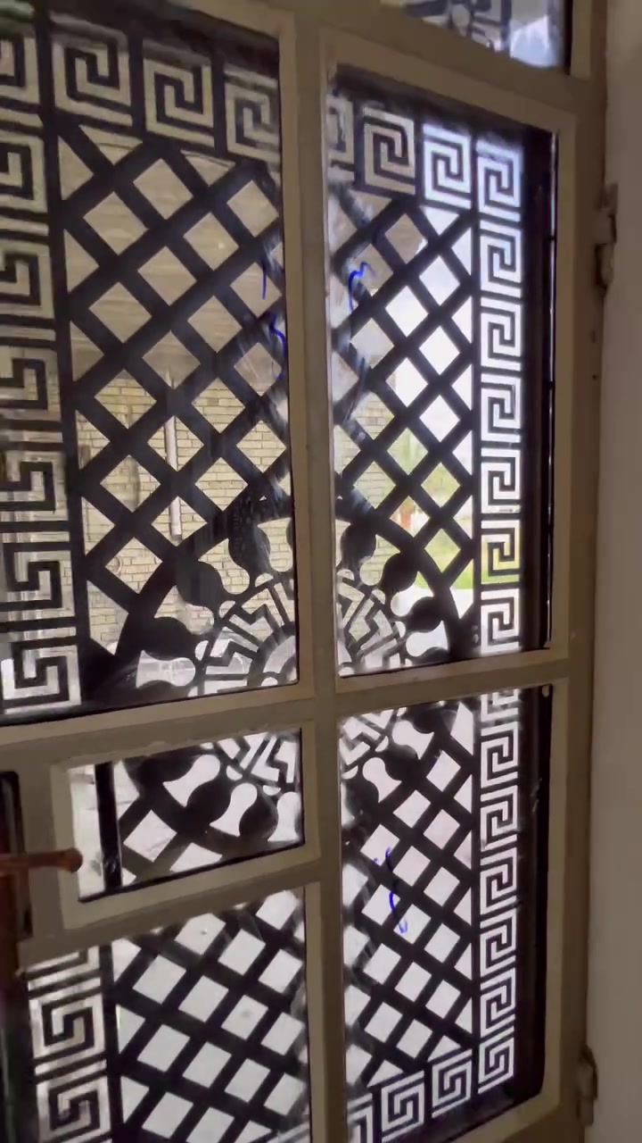 تصاميم حديثة ترفع من شكل المكان🏠
شغلنا بالزجاج يفرق .👌
تصاميم حديثة، تنفيذ بإتقان، وكلشي حسب طلبك
الموقع بغداد💎
#زجاج
#تصميم_بيوت
#ديكور_زجاج
#وظيفة_منتظمة


**إذا كنت صاحب هذا الإعلان وتريد حذفه لأي سبب، رجاءا أرسل رسالة إلى الدعم الفني**