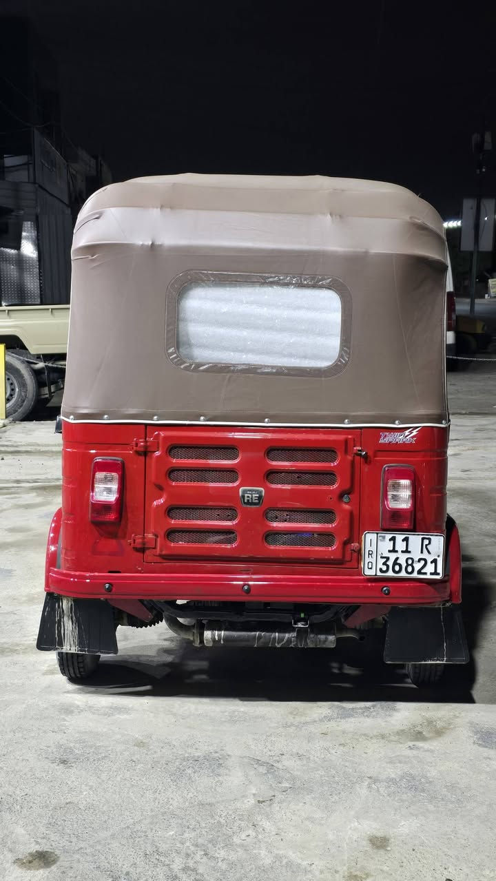 السلام عليكم تكتك موديل 19 شهر ال 11 رقم وسنويه تحوويل مباشر 
تخم تٱير جديد دووشمه جديده مكينه كير اكسل مكفولات شرط تراي زيرو بدون صبغ مكفوله 
العنوان بغداد البياع تقاطع درويش للستفسار شراي يتصل ويدلل ***********
