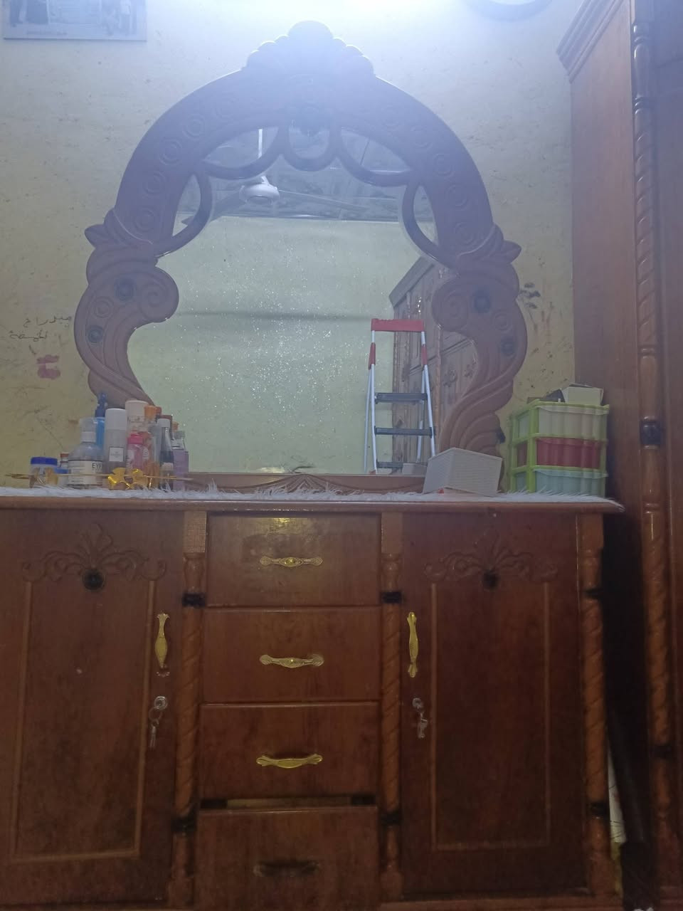 غرفه نوم صاج سعر مليون وبيهه مجال الاستفتار ***********
