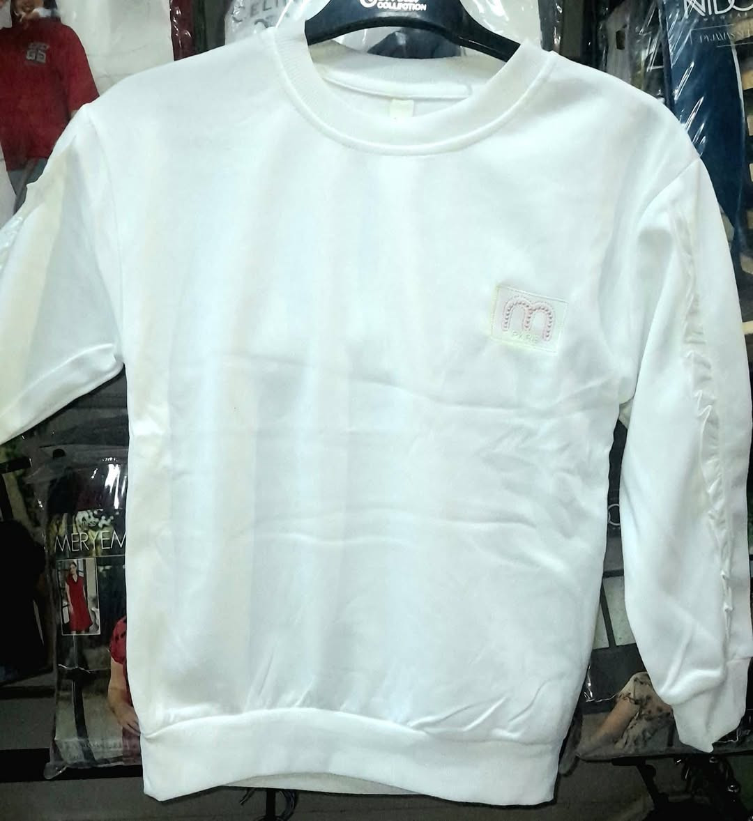 #جديد    هودي   +  سويتر   أبيض مدرسي  
#ولادي_بناتي  
قياسات    من 6   سنه الى   12   سنه 
                 
أزياء ثائر          ... 
ديوانيه_عفك 
#عمارة_ابو_باسم 
قرب_صيدلية_الدلال 
#مقابيل_مول_البصري ..  
..


**إذا كنت صاحب هذا الإعلان وتريد حذفه لأي سبب، رجاءا أرسل رسالة إلى الدعم الفني**