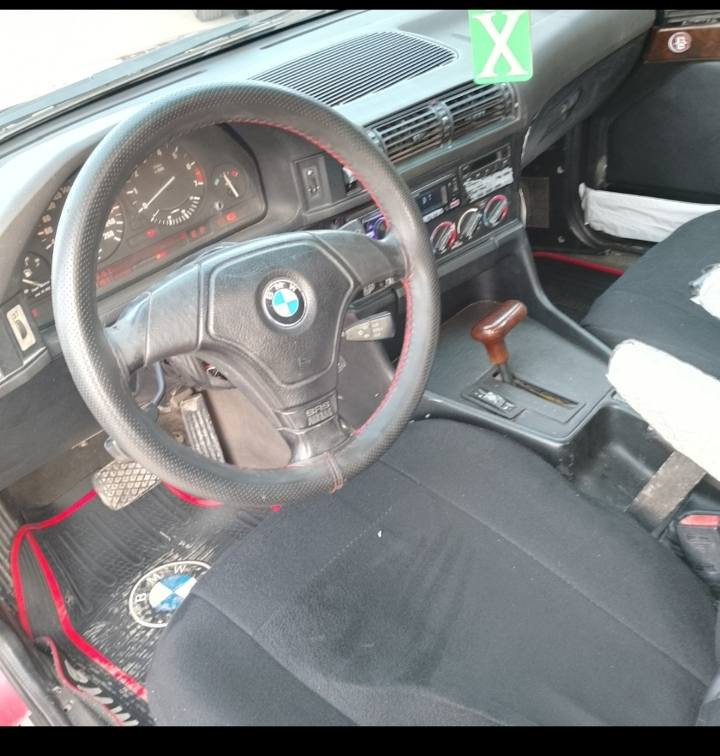 لبیع حجم بیلادی 525 مودیل 1992کیرتوماتیك مکینە مسکر سلایت بجم عریض تبرید فول مواصفات رقم سنویه جدید2030بسمي بدون ضربه عام بخ جمالی سیاره جاهز دینار مابی مصرف  سعر68مجال بصیط
مكان قضاء  بردراش رقم تلفون***********/***********
