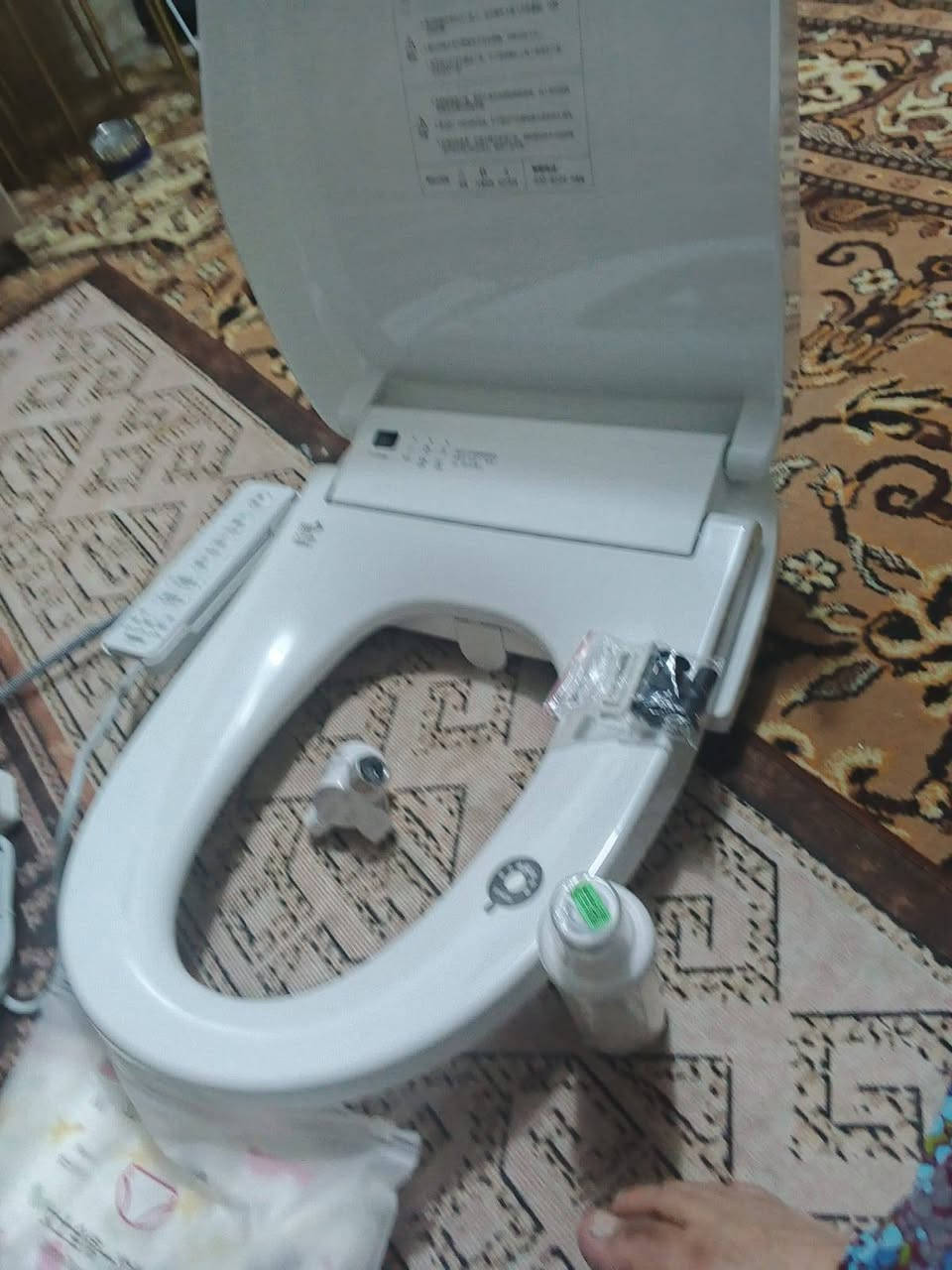 راحه تامه 😍😍
غطاء مرحاض غربي ذكي
ماركه توشيبا  
على اول تم 100🍏🌹


**إذا كنت صاحب هذا الإعلان وتريد حذفه لأي سبب، رجاءا أرسل رسالة إلى الدعم الفني**