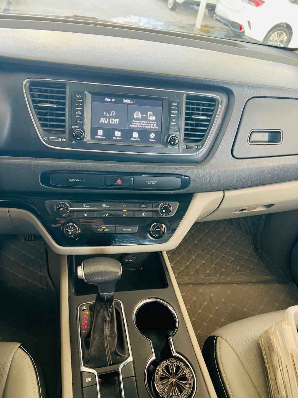 كيا سيدونا 
موديل 2019
بييان كهربائيّة
ماشيه 93 مايل 
كفالة عدا حادثه
كير محرك مامفتوح
السعر  210  وبيه مجال 
للاستفسار ***********
