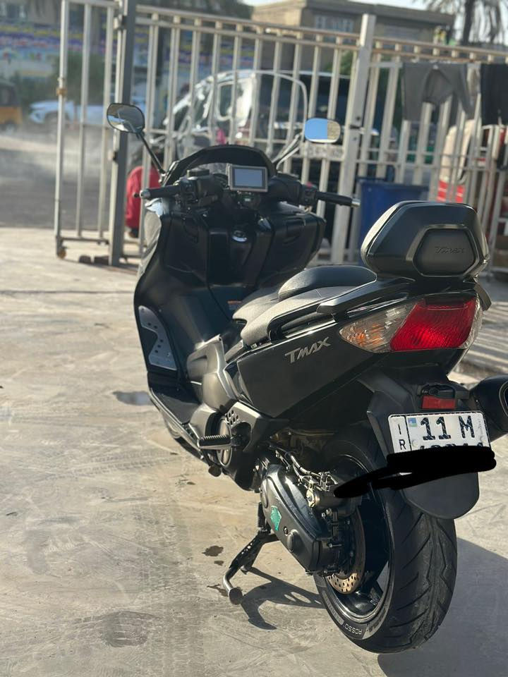 TMAX 2011 مرقم اصولي دراجة مزودة صالنصة رياضي وتجوة وكلج رياضي وشوتة رياضي للبيع مكاني بغداد بلديات تحويل ثاني يوم ***********
