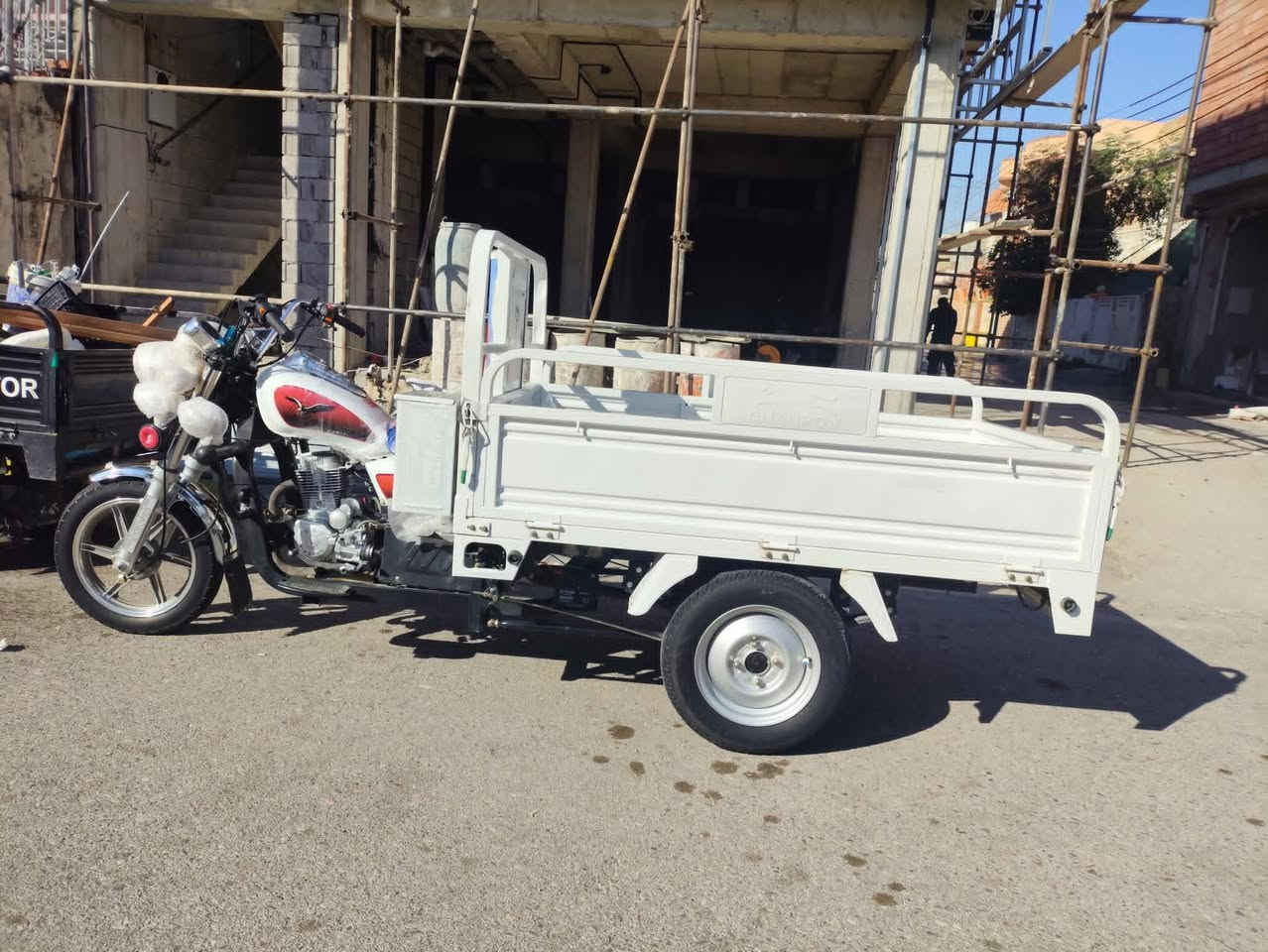 فروشتنی خیرااا  
ماشاللەی دەوی شتی هەرزان و لوک 
مودیلی 2024
مەکینە150اسپانەی بەرنەکەوتوە
 لوک لوک پلیت واوراقی بیلادی لەکەڵایە ماڵی کەسابەتە هیج نوقسانی تیانیە شوین کەلار
مشتەریت کۆمێنتی بنوسە نرخی پی دەگات
ژم خاوەنی ***********
