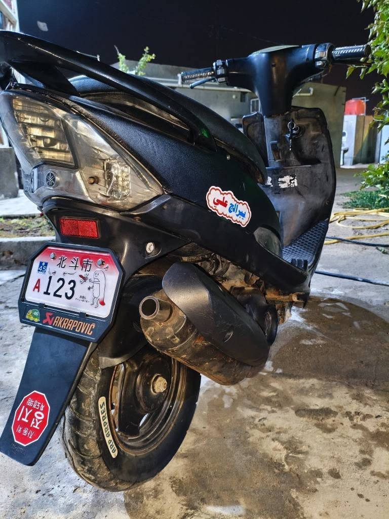 دراجه ماكس عدله مامفتوحه كفرات وسوادات ختم واحد كابريته بلاد سلف بلاد عليهه صالنصه اف ام ودبل خلفي رياضي دراجه شلعه ومعدل يخبل ما  نقصهه اي شي فقط عوزها ربل شيال  مكاني سعر(٦٧٥) وبيهه مجال للطيبين البصره كرمه علي *********** البصرة, العراق
