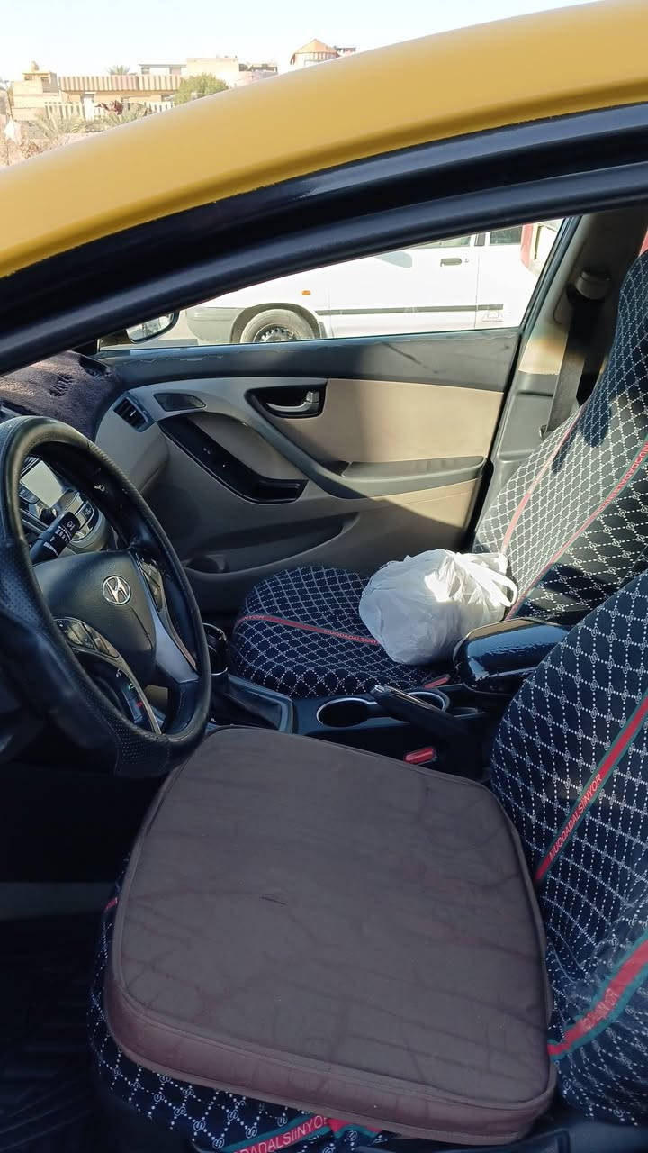 السلام عليكم النترا 2016 بسمي محرك دوش تدفه كشتان بصمه فتحه تخم تاير جديد صدر امام خلفي جديد سياره اي نقص مابيهه السعر ١٢٢ ورقه  الرقم ***********
