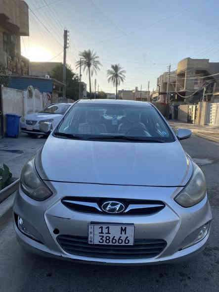 السلام عليكم 
اكسنت موديل 2013 خليجي حجم المحرك 1600 

رقم بغداد انكليزي السيارة بسمي بدون مواصفات

بيها قطعتين صبغ جاملغ وبنيد اثر جراد سونارها مرفق ويه الصور

السيارة بدون حادث مكان السيارة بغداد حي العامل

السعر 92 وبيها مجال الرقم ‭ 0772 212 6007‬
