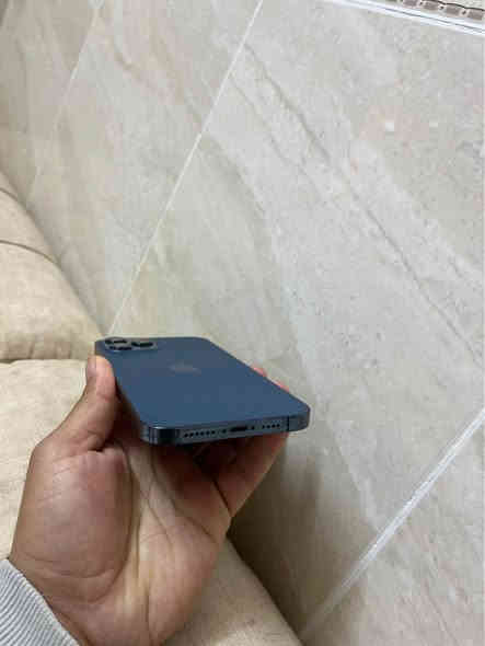 ١٢ پرۆماکس ٢٥٦ گیگا 
١ سیمکارت و ئیسیم
پاتری ٨٢
هەمووی بیلادەو خاوینە
نرخی ٤٣٠ هەزار قفلیتی
***********- واتساب-ڤایبەر-کورەک أربيل
