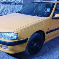 بيجو بارص 2015  سياره جديده بيها بس هلال الأمامي بسمي صدر جديد باتري  ...