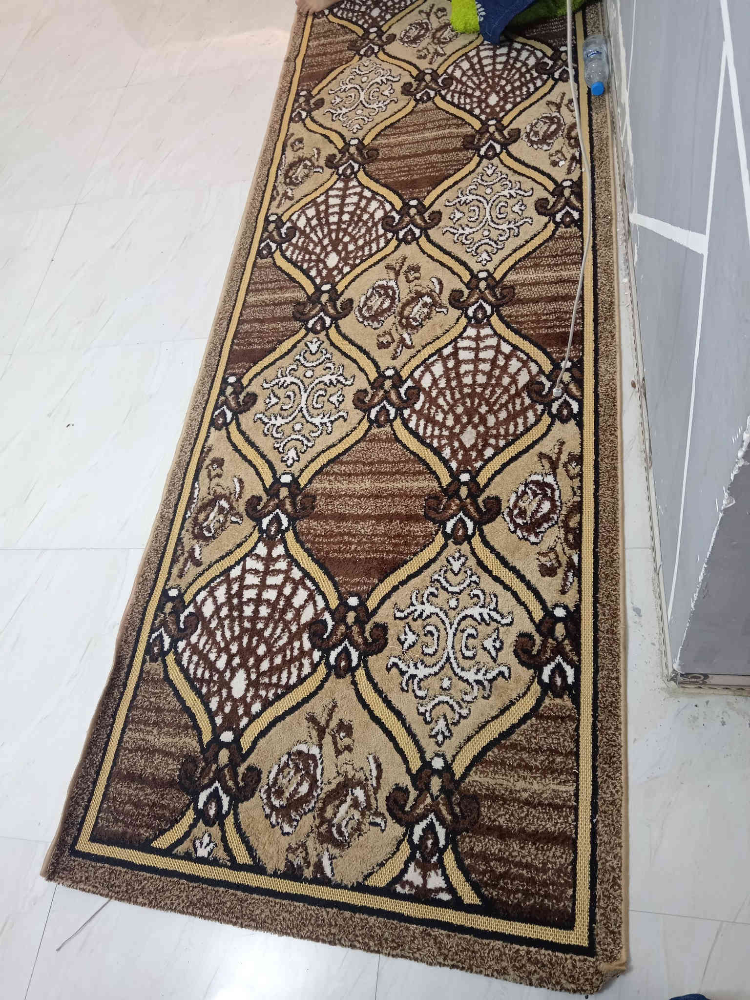 اغراض بيت كلهن شلع للييع نريد نشيل مستعجله ع البيع كلهن نضيفات الكاونتر ب٢٥٠ وبي مجال لشراي ثلاجه ٢٥٠ وبيها مجال نظيفه كلش جديده
مكنسه كهربائيه ب٤٠ وبيها مجال
دبه الغاز ٦٠ وبيه مجال 
قطعه دي ثري نظيفه كلش ٤ في ٣ طباخ ب٥٠ وبي مجال والطباخ الكهربائي ب٢٥ وبي مجال لشراي
جربايه نفر ب٣٥ وبيها مجال
مدات عدد ٢ ٤٠ وبي مجال
الغساله جديده ب١٧٠ حجم كبير تغسل حتى بطانيات
بنكات عدد ٢ جدد ثنينهم ب٥٠ فقل وبنكه ارضيه سرعه عاليه بلازمه٦٠ وبيها مجال ب٣٠ وبيها مجال لشراي للاستفسار *********** اتصل بالرقم العنوان حي العامل قرب المول يم جامع ال شبل
