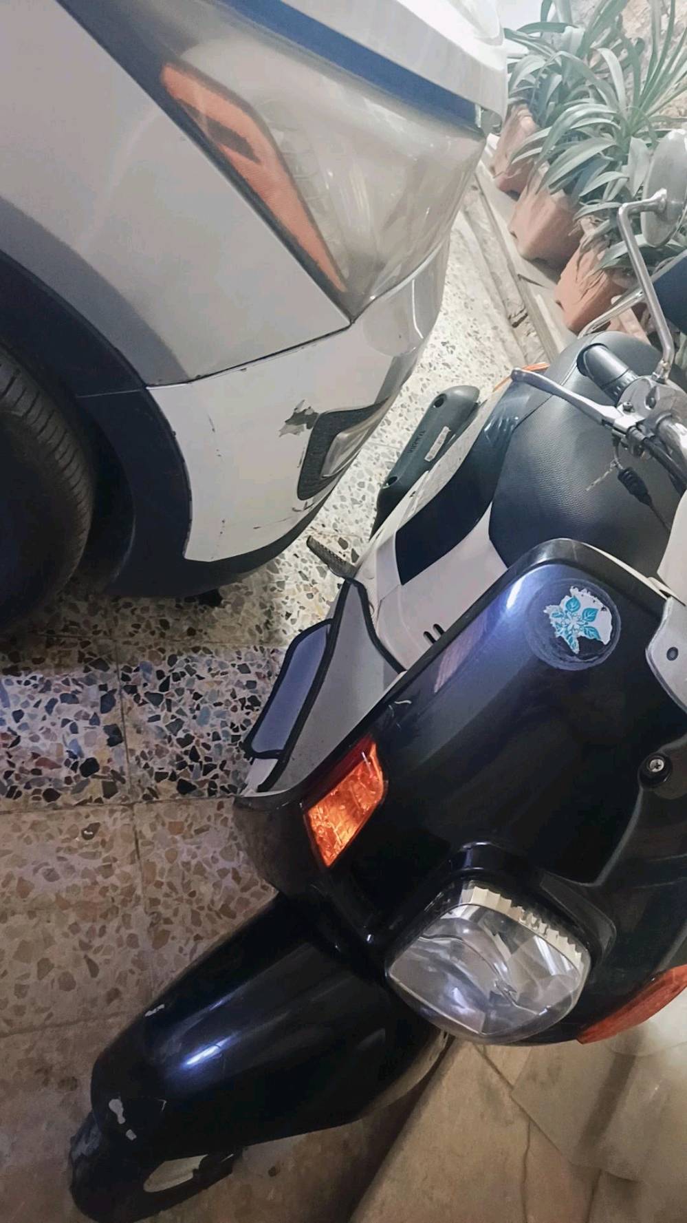 دراجه بوليس كابريتر رميه كفاله عالمه فقط زلوغ خفيفه و دكمه هوورن بغداد زعفرانيه 