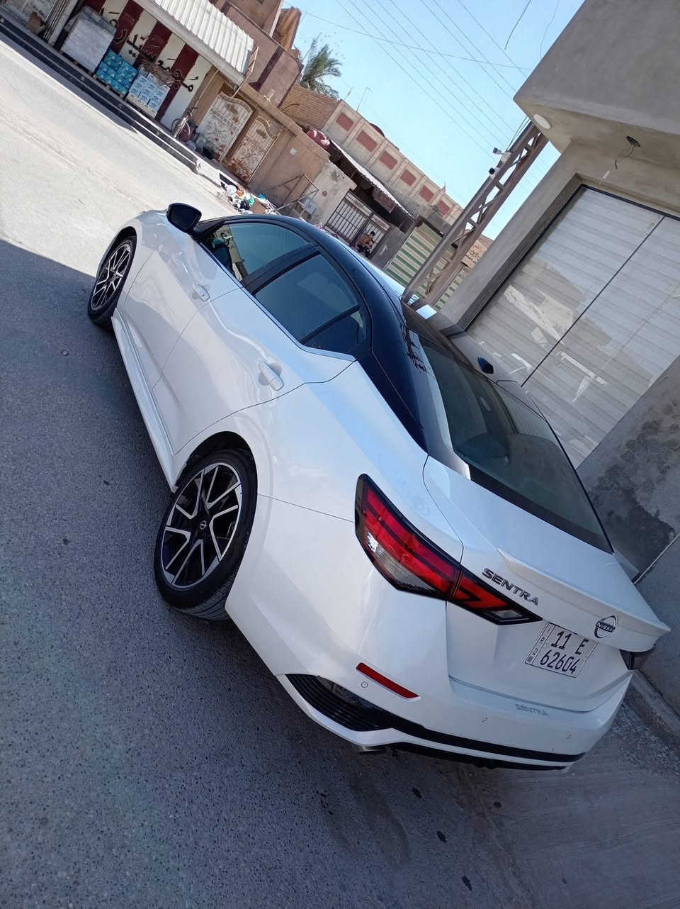 نيسان سنترا الشكل الجديد مديل 25 مكينه 2000 دوش ماشيه 21 رقم بغداد يسمى تحويل مباشر بيها 3 قطع صبغ بدون دواخل الاستفسار على رقم *********** ترهم مراوس
