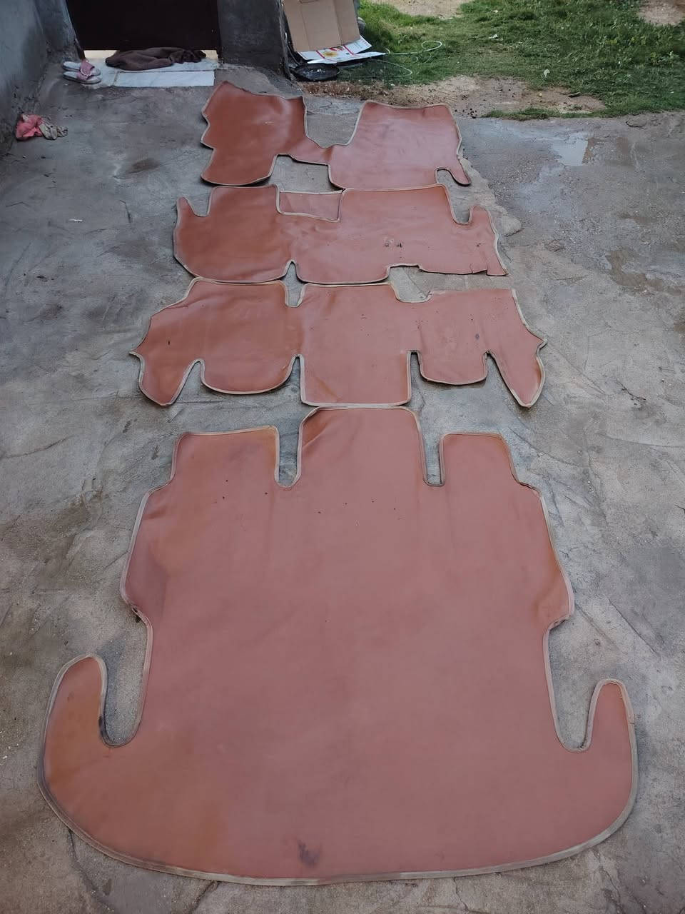 السلام عليكم
سفريات ستاركس مفتوح للبيع السعر 60وبيهن مجال +
درع امامي السعر 35.+كب ويل عادي نيكل. السعر 50المكان بابل للاستفسار والاتصال ***********
