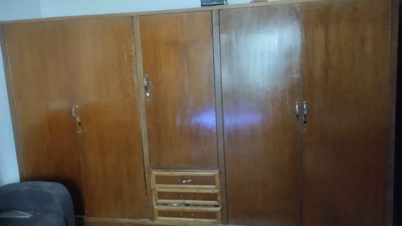 كنتور خمس ابواب نظيف حيل ب 175 وبيها مجال


**إذا كنت صاحب هذا الإعلان وتريد حذفه لأي سبب، رجاءا أرسل رسالة إلى الدعم الفني**