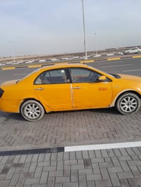 سياره للبيع جيلي موبل موديل 2013 كير عادي محرك بلادي صاحبه شرعي يريد ت...