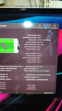 ماك بوك برو ١٦ • i9 رام ٣٢ • AMD ٥٣٠٠M