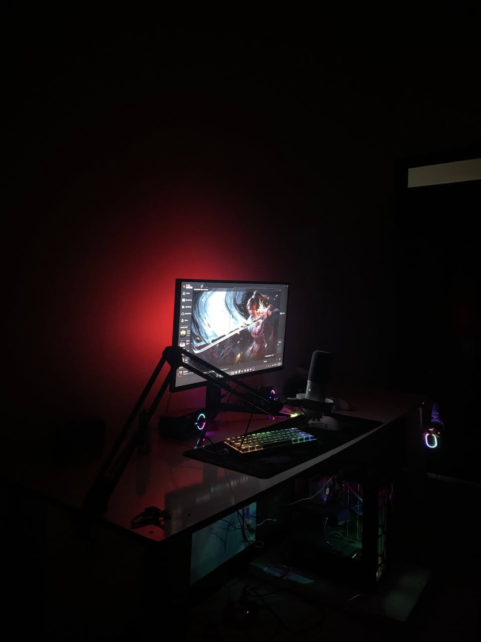 Pc للبيع 

معالج : i5 10400
رام :16G
كرت شاشة : RTX 2060 6G
بورسبلاي :كيكبايت 650w

شاشة : PATRIDT
1080p
180hz 
 
عنوان :كربلاء (توصيل ماكو )

سعر 800 
واتساب :***********
