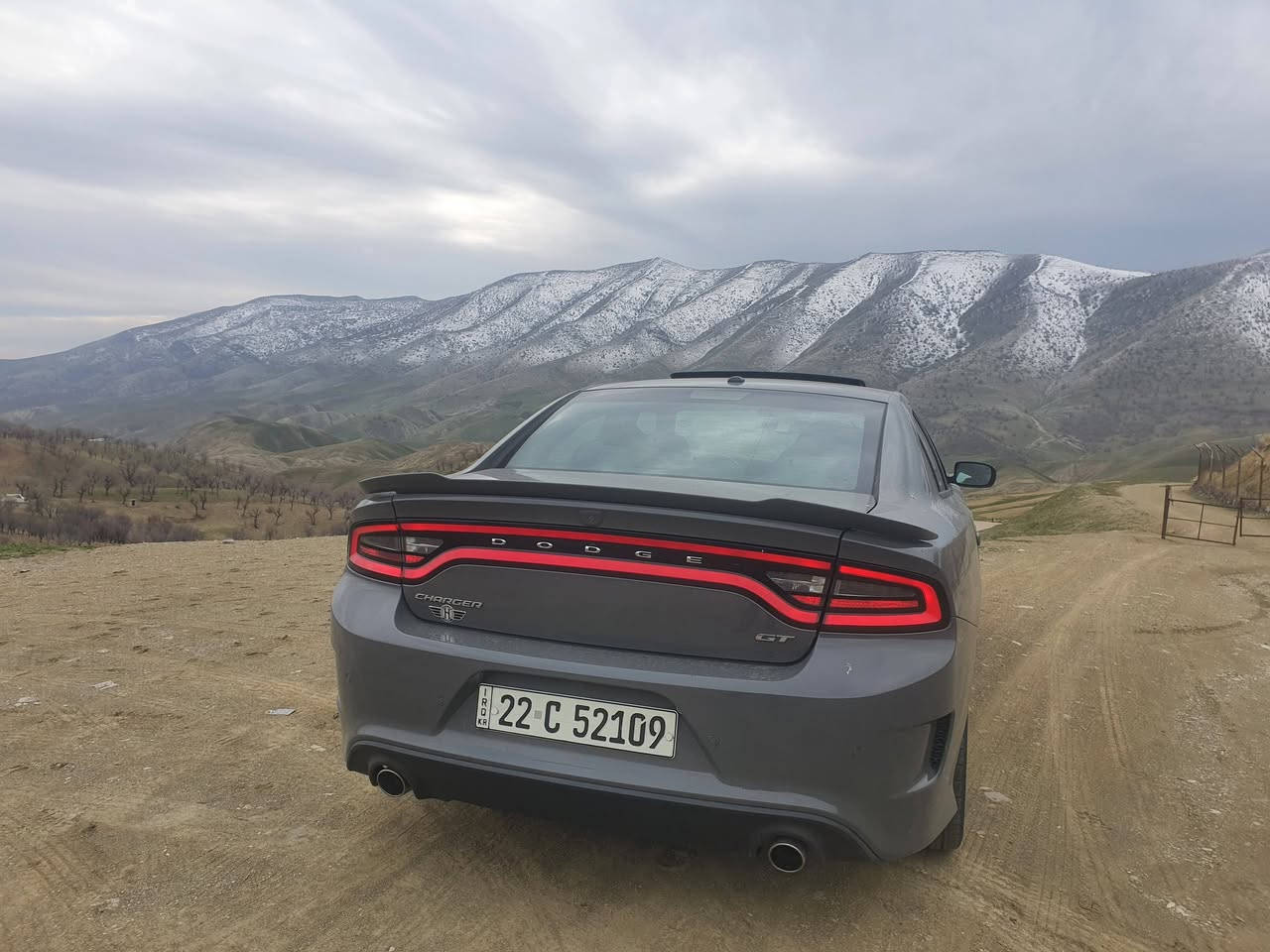 Dodge 2019 GT
Clean title 
105000 m
Erbil
دوج جارجر 2019 
رقم اربيل المكان اربيل 
جي تي 
كل صيانه بلشركه سياره كلين 
بي بارد وكم رصعه وي جامه تكحيل كل بالفديو موضح


**إذا كنت صاحب هذا الإعلان وتريد حذفه لأي سبب، رجاءا أرسل رسالة إلى الدعم الفني**