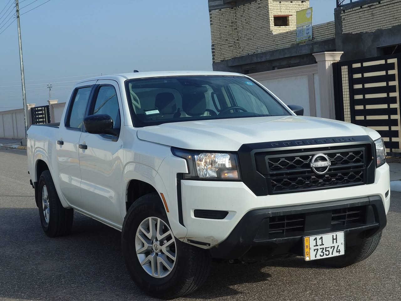 � نيسان فورنتيرا 2023 فئةS🚘
• موديل 2023

• الفئة S

•ممشى22 الف قابل للزياده

• محرك V6 سعة 3.8 لتر بقوة 310 حصان

• ناقل حركة أوتوماتيك 9 سرعات

• أداء قوي وثبات عالي على الطريق

• استهلاك وقود متوازن مقارنةً بقوته

• شاشة معلومات وترفيه

• بلوتوث + تحكم من المقود

• مثبت سرعة

• مكيف هواء عالي الكفاءة

• أنظمة أمان متكاملة (ABS – وسائد هوائية – مانع انزلاق)

• مقصورة داخلية نظيفة ومريحة

رقم بغداد بسمي تحويل مباشر

• سيارة عملية ومناسبة للاستخدام اليومي والسفر

مكان السياره كربلاء 

السعر 215

***********
