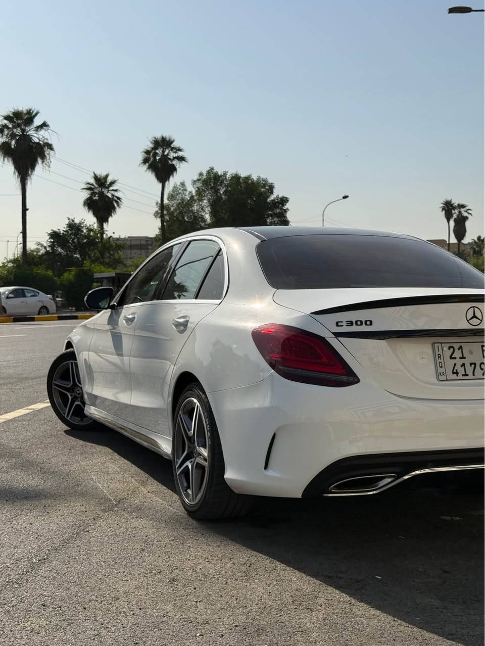 السلام عليكم 

مارسدس ٢٠٢٠ 🇩🇪🇩🇪🇩🇪

وارد كندي كلين  تايتل C300

سياره فول مواصفات 

🛑بانوراما 
🛑رادار توقف ذاتي 
🛑 رادار جانبي 
🛑 دبل ماوس 
🛑 شاشه كبيره 
🛑كت amg 
🛑 كشن جلد 
🛑 كشن تدفئه 
🛑ويل amg بلاد 

سياره ماشيه 66 الف ميل فقط بشرط الفحص 

كفاله عامه مكينه كير حداديه حتى دعاميات مكفوله 

مكان السياره بغداد
 
تحويل مضمون ماتحتاج اي مصرف جاهزه 

السعر 285 $

 ☎️☎️

*********** بغداد, العراق
