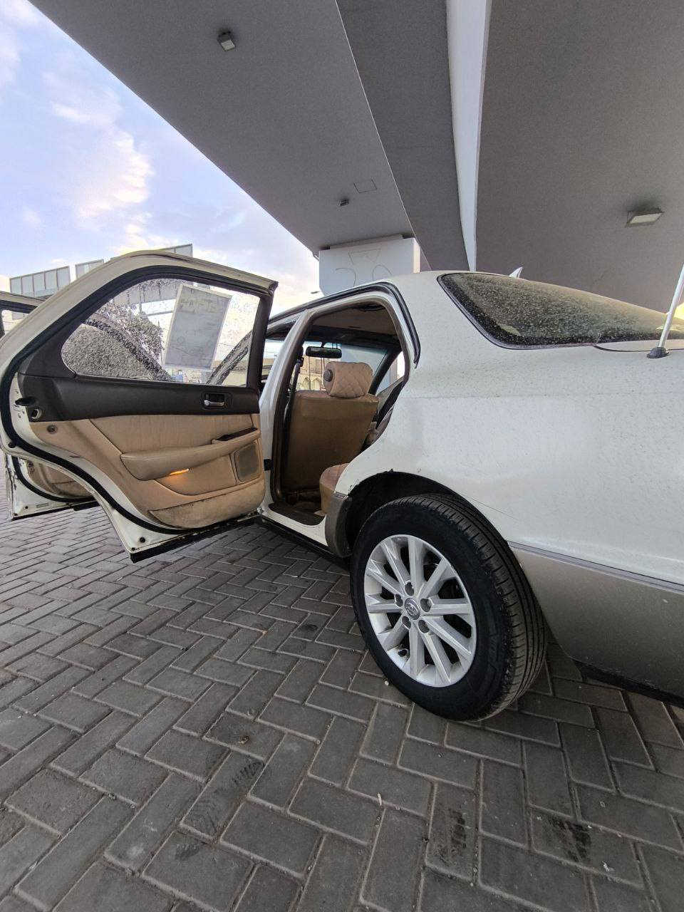 سلام عليكم عندي هذا لكززس🌀 للبيع او مراوس موديل1993سياره حلوه ونضيه بيه ملاحضات بسيطه مثل باب السايق تعبان اشويه عوزه سمكره. وتبريد شغال فول تبريد. تدفئه مو شغال جام كهرباء هم شغال محرك شرط. مابي اي عيب فقط الكير بيه صفنه وتأخير بل نمره  ودعاميات هم عوزه صبغ ومعجون مصبوغ جماليه عده السقف مامصبوغ بلادي سنويه لل2028بسم شخص ساكن بل بيجي وسياره بلاديه يسره مابي اي كص وتحوير وكشن السائق كهرباء حجم المحركV8✈️وسعره60وبي مجال للطيبين ان شاءلله♥وهذا رقم صاحب السياره***********
تاير خلفي جديد صار شهر من شديته وامامي نص عمر. عنواني تكريت 🖤
