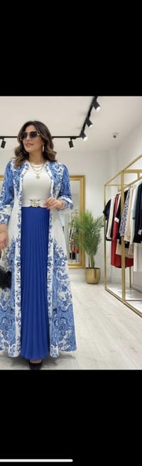 طقم ٤ قطع • بشت • مقاسات ٣٨-٥٠