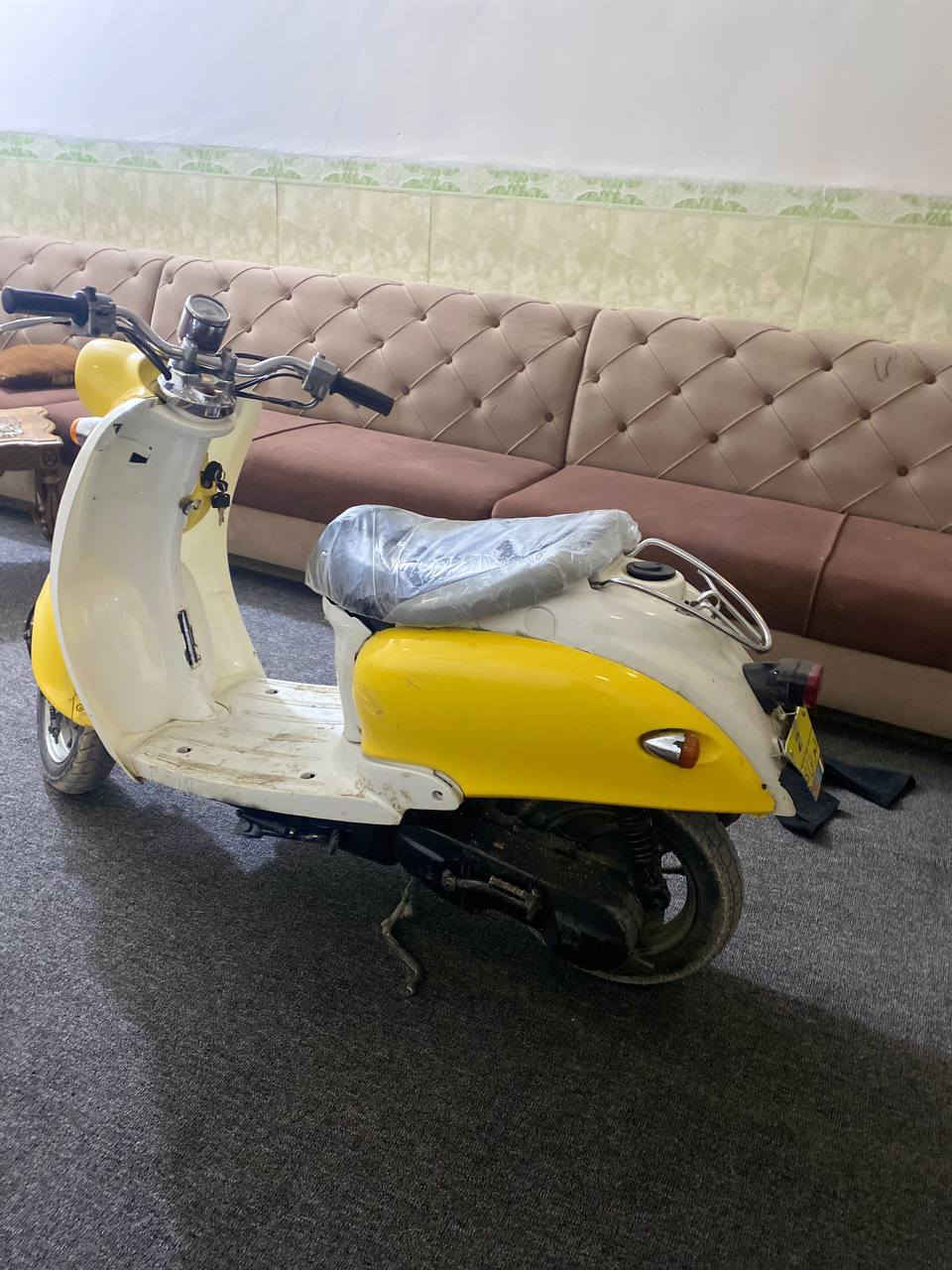 دراجة عبد الحليم للبيع لون مميز تكسي 🍋💛
السعر 200 مكاني كربلاء المقدسة كنطرة السلام 
***********
