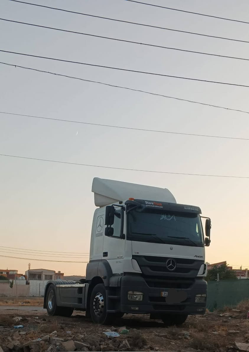 السلام عليكم أكسور اللبيع موديل 2010 حجم 1840رقم سليمانيه بالسنويه فلات4محاور السياره مكفوله بس راس مكان السياره بالسليمانيه بجمجمال ***********
***********
