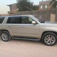 موديل 2015 كندي بدون صبغ ماشي 190 السعر 290 وبيها مجال 07713173535