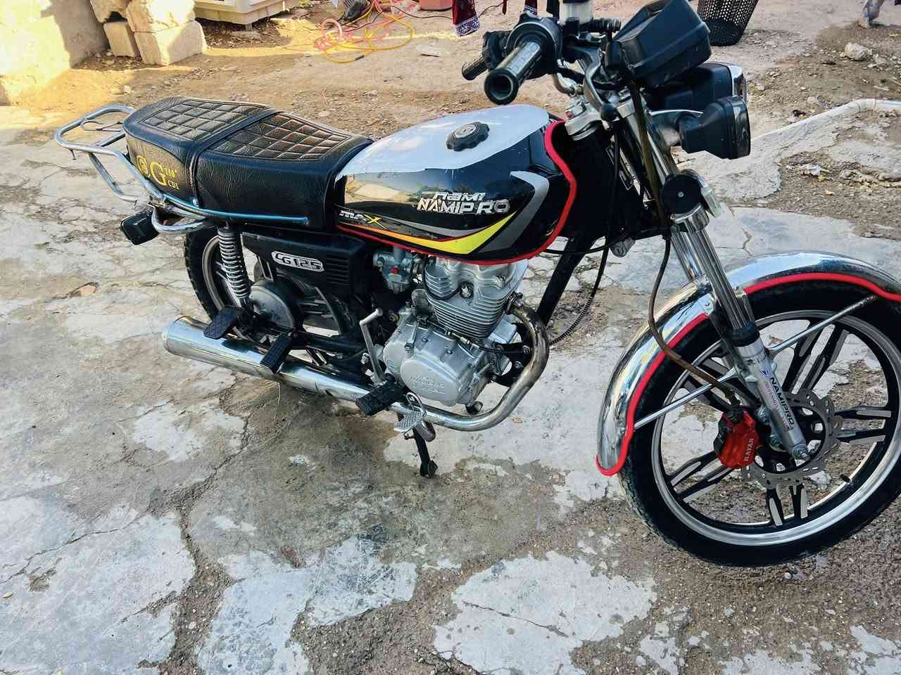 السلام عليكم دراجه  نامي برو(خمسه گير) للبيع محرك مفتوح 
موديل 2021 دراجه حلوه ما بيها اي نقص سعرها 375 وبيها مجال الشراي يتصل ‭***********‬
