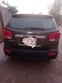 وبركاته للبيع او مراوس    سورنتو 2010 رقم اربيل  الون زيتوني سياره فول...