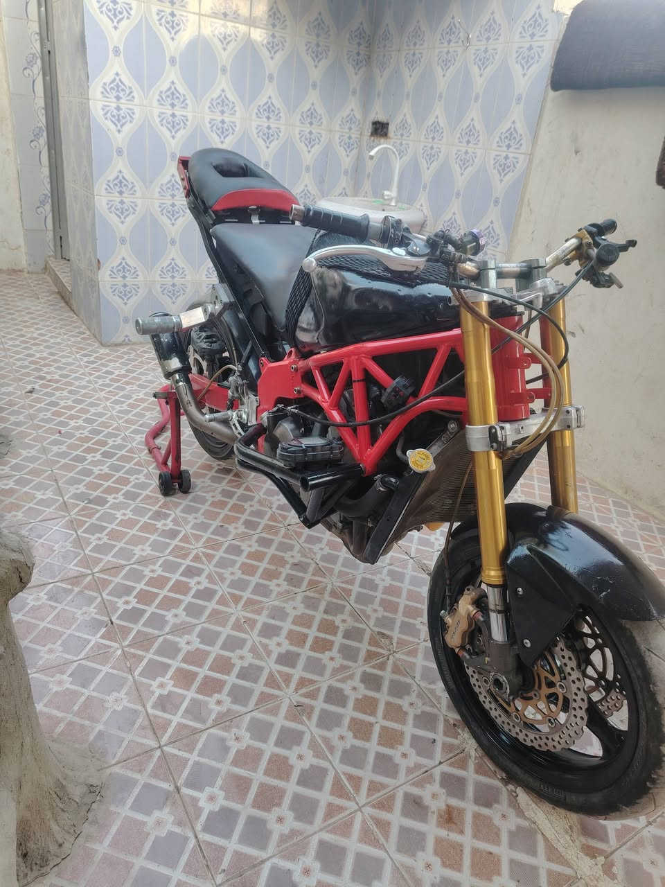 سلام عليكم كاوسكي 636 دراجه خير من الله مكينه صفاره السعر سعره ٢٢٥٠بيه مجال قليل مكان ديالئ بعقوبه *********** اتصال.                                               *********** وتساب
