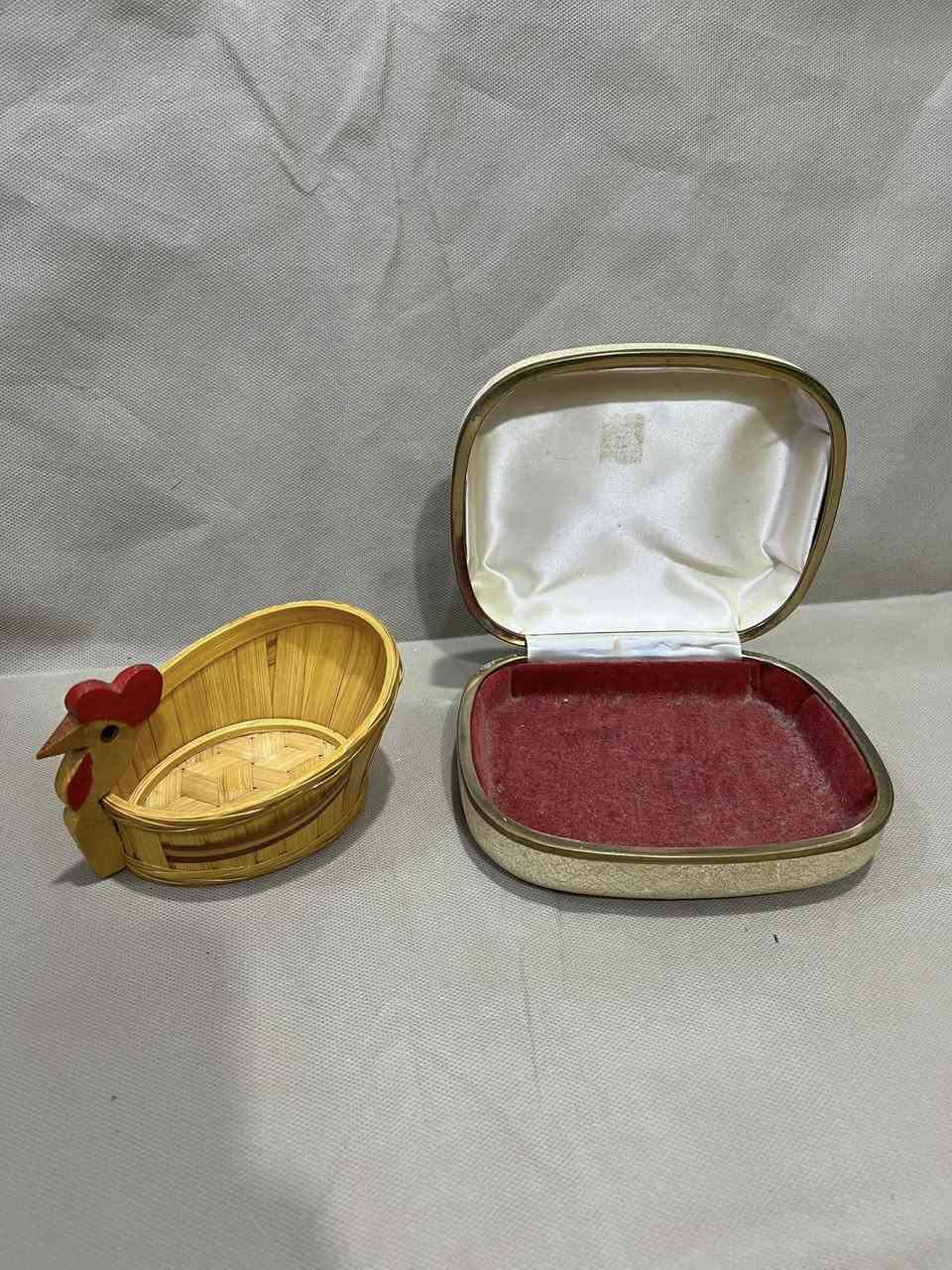 تابِـع الحِساب كل كم يوم عدنه نشر انتيكات ودعافيس جديدة
بسم الله
فتح بالة منزلي أوربي
أي قطعة تعجبكم دزو صورتها خاص يجيكم السعر، تُهمل التعليقات بسبب مشكلة في الاشعارات 
تابِـعو الحِساب، كل كم يوم ننشر انتيكات ودعافيس مُختلفة


**إذا كنت صاحب هذا الإعلان وتريد حذفه لأي سبب، رجاءا أرسل رسالة إلى الدعم الفني**