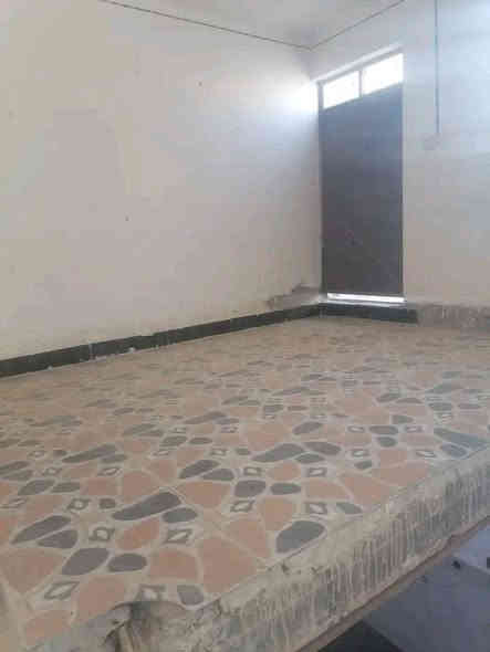 السلام عليكم
بيت طابو صرف للبيع مساحته 125 متر طابق واحد يتكون من غرفة النوم ومطبخ واستقبال وهول ومجمع صحيات داخل وخارج كراج كبير السعر 60 
العنوان البيت حله ابوغرق حي جواد تفاصيل أكثر
رقم صاحب العقار ***********
