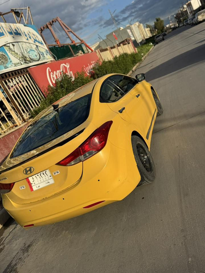 النترا
موديل ٢٠١٣ 
محرك ١٨  امريكي 
رقم بغداد شرط الوكاله والتحويل 
مكينه وكير شرط 
تبريد تدفئه شغال 
تحكم استيرن 
طخم تاير جديد 
طخم السيارة جديد 
السعر ٩٦ ورقه 
مكان السيارة موصل التواصل الاتصال برقم ***********
