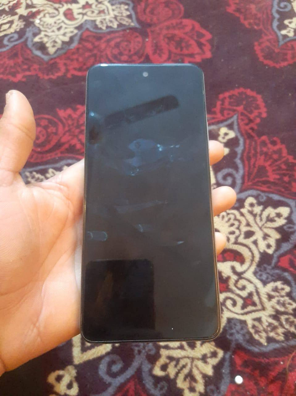 سلام وعليكم موبايل هوت 50 ذاكرة 256  صالي شهر من شتريتة جديد الموبايل كلشي ما ويا  الموبايل نضيف لا مفتوح ولا دال تصليح سعر 125 مجال قليل  مكاني بغداد شهداء  العبيدي ***********
