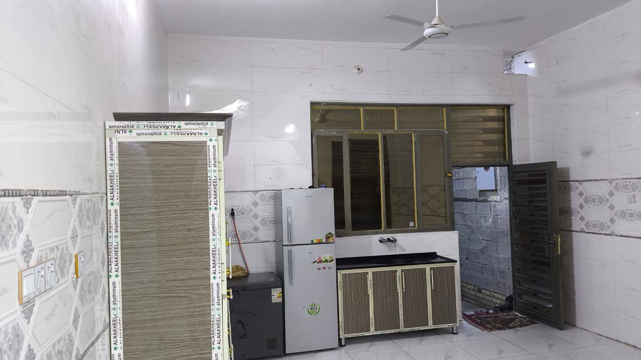 بيت للبيع المساحه 200 متر
البيت رقم حيل عسكري ***********
