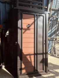 من رخصة مدير الكروب المحترم يتوفر لدينا ابواب وشبابيك حديد فريم جنل وا...