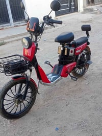 للبيع دراجه شحن 07780731600