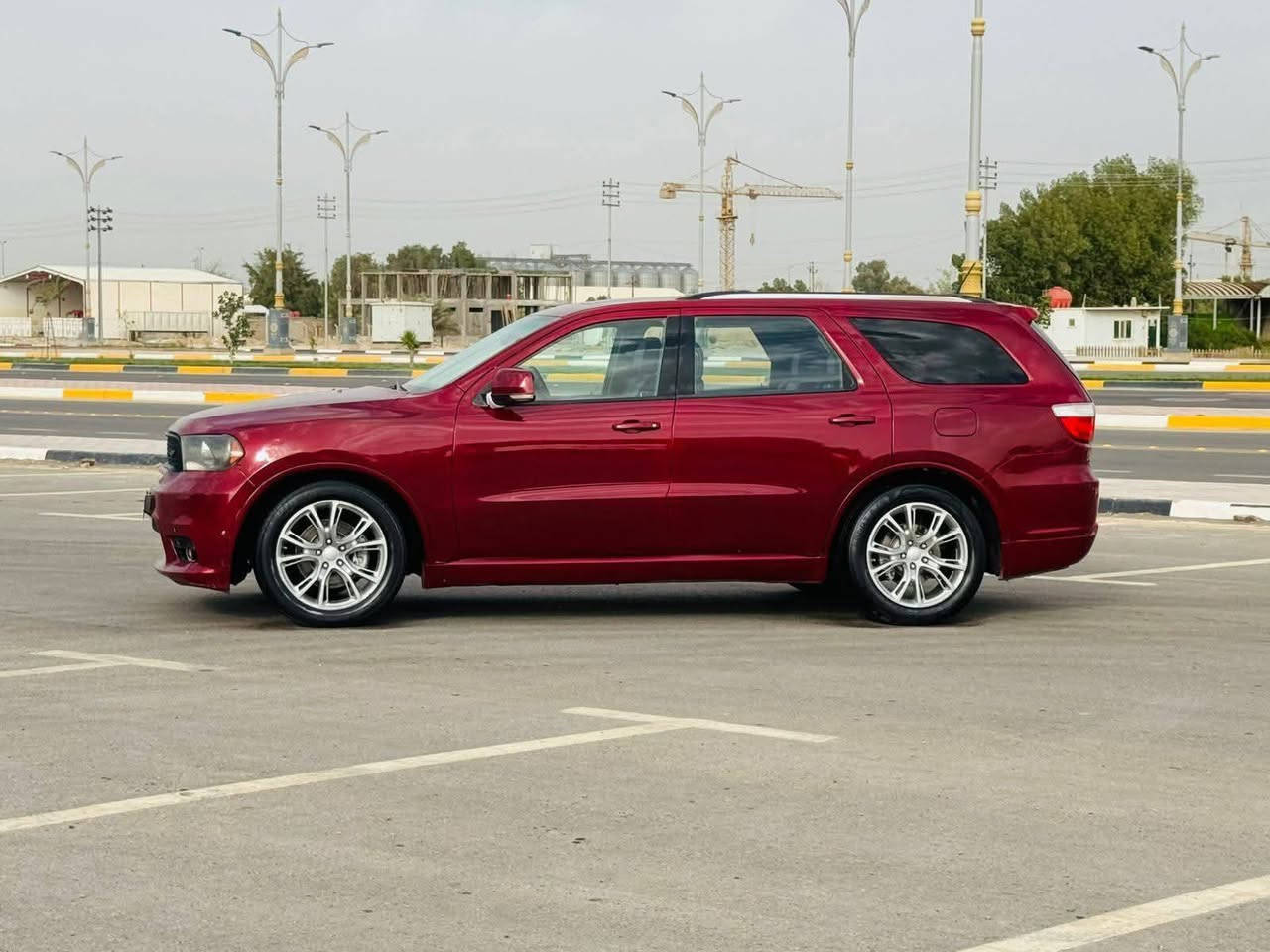 سلام عليكم دوج دورنكو
فئه RT 💪💪
سياره فووووول 
محرك 5.700
موديل 13 
رقم انكليزي بصره بسمي 
السكن كربلاء 
السعر 145 وبي مجال للشراء 
للستفسار اتصل 
***********
